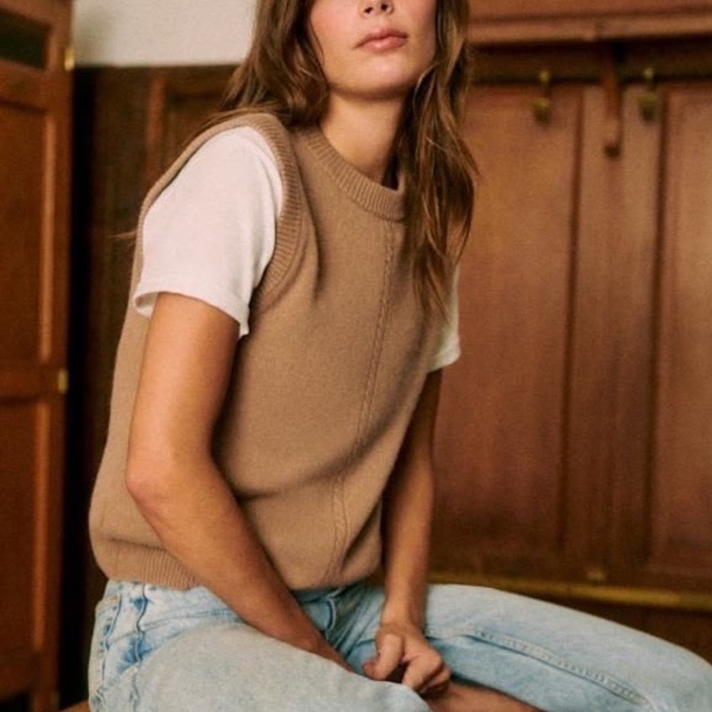 Sezane Womens Tomi Jumper Yak Wool Cable Knit Neutral Sweater Vest Size XS Camel